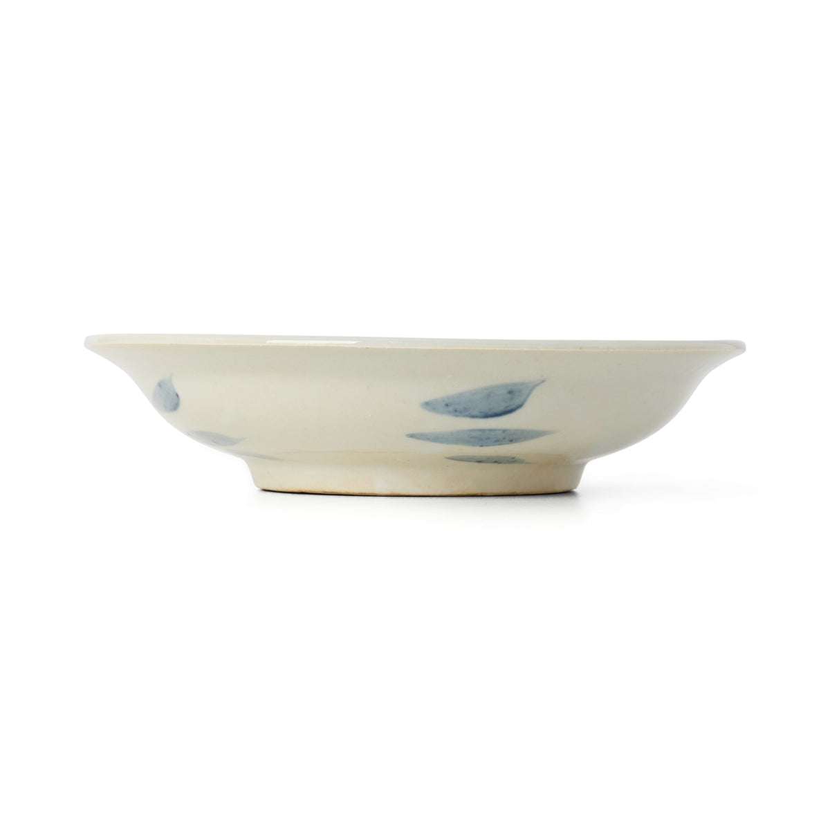 Porcelain Chinoiserie Lily Motif Plate