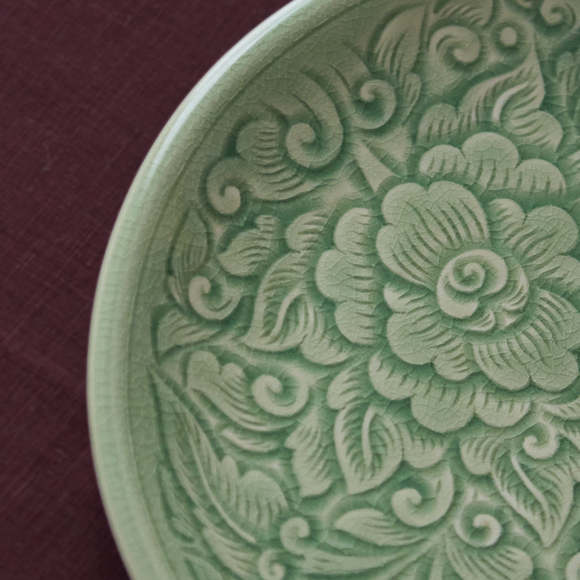 Celadon Plate Carved Pudtan - Baan Celadon