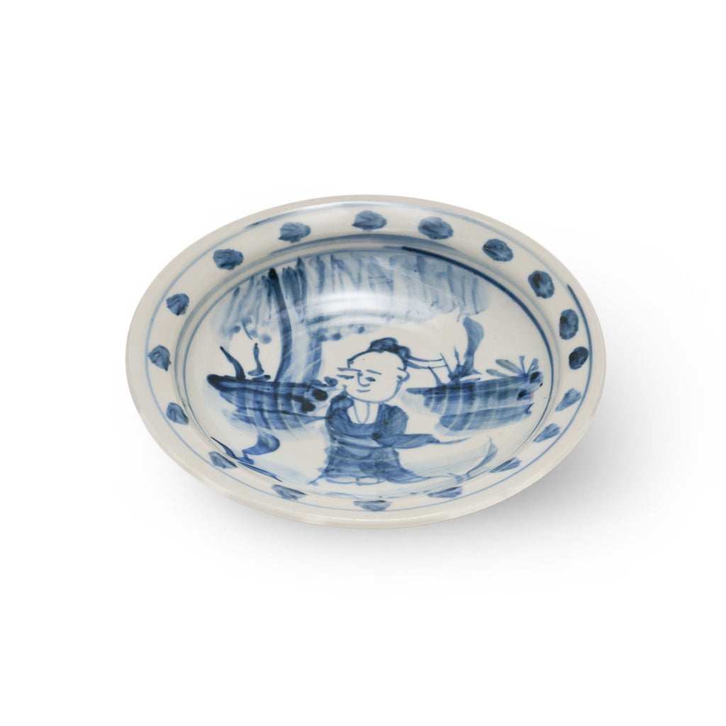 Porcelain Chinoiserie Man Motif Plate